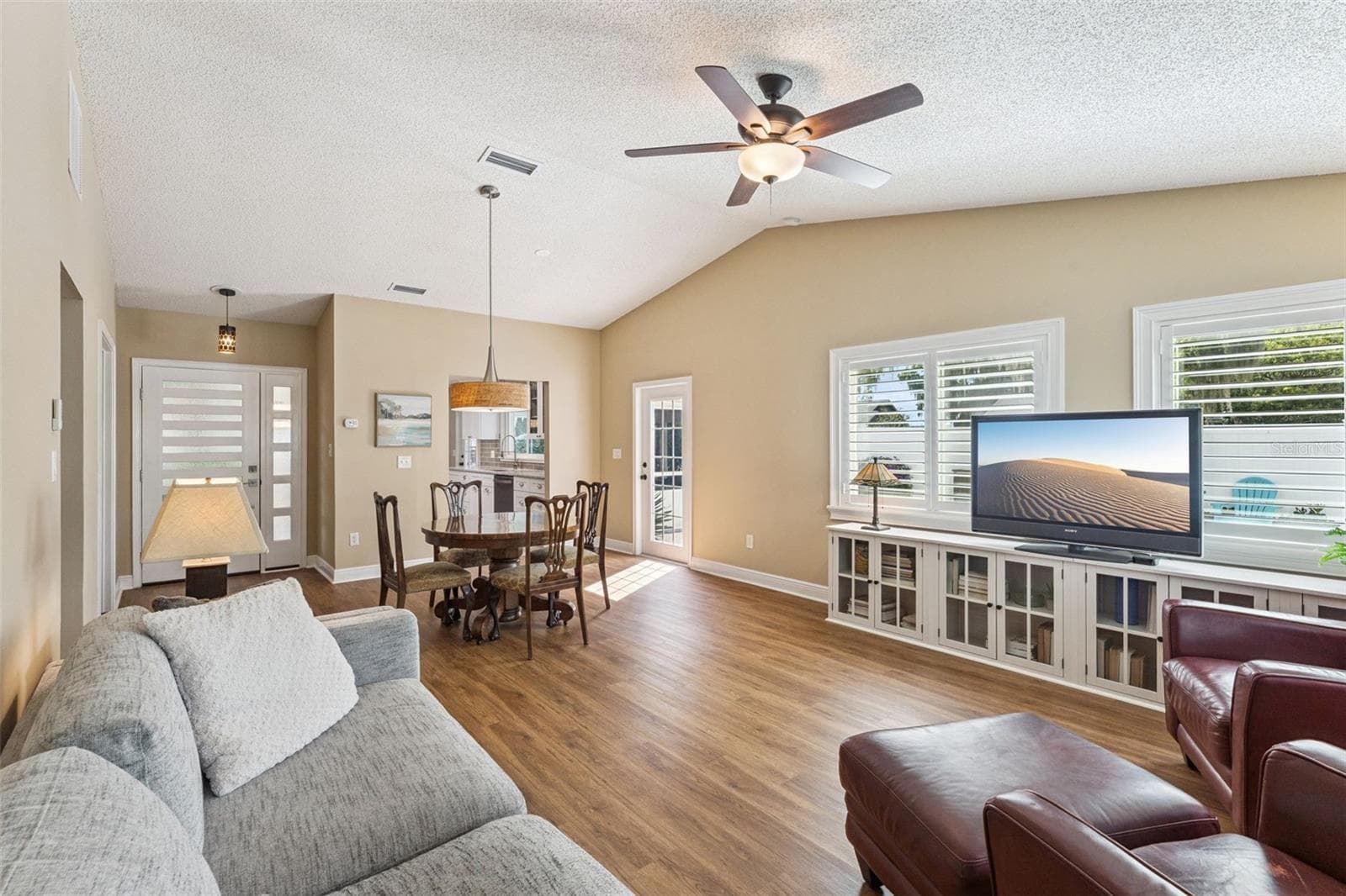 Living/Dining Room - 698 SAUSALITO BLVD, CASSELBERRY