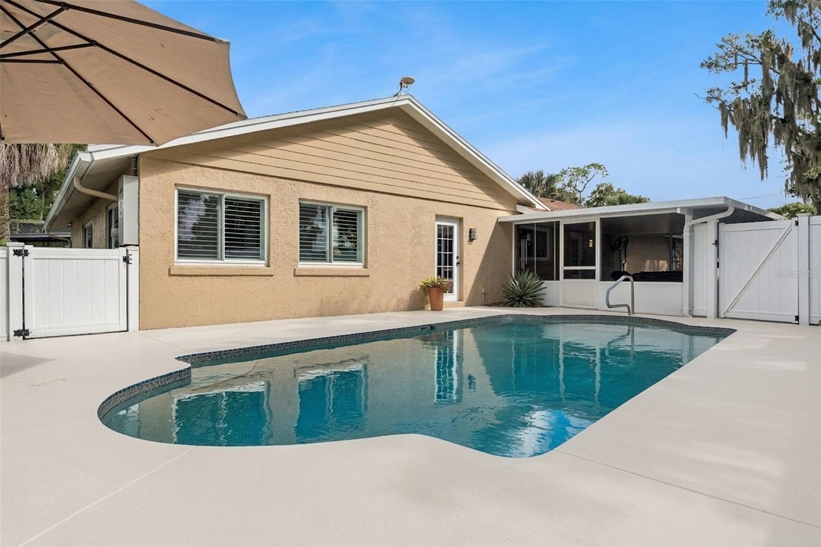 Pool View 4 - 698 SAUSALITO BLVD, CASSELBERRY