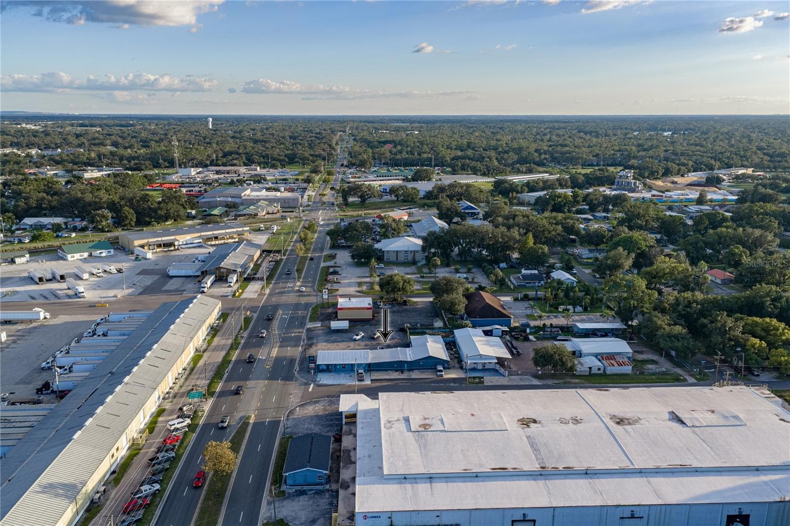 Business at WAYNE TERRACE, PLANT CITY, photo 2 of 38