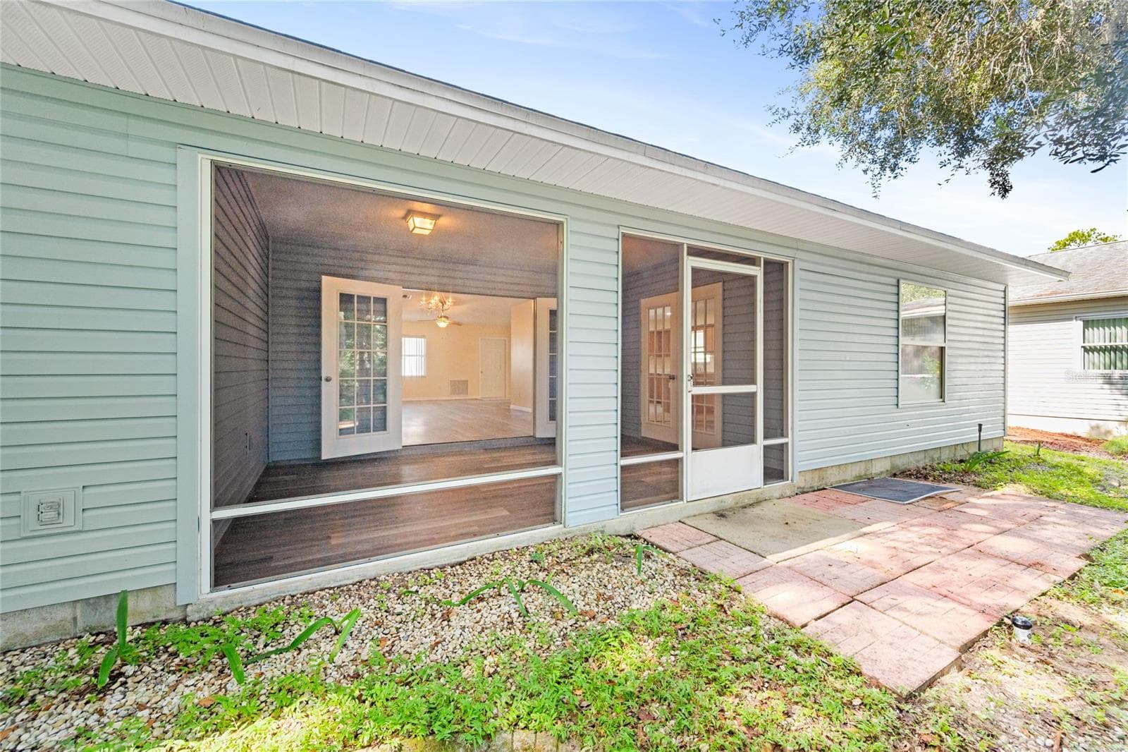 Single Family Residence at 32656 OAK PARK DR, LEESBURG, photo 40 of 59