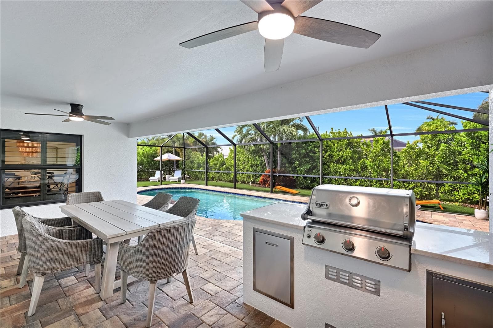 Sitting Area / Kitchen - 4934 AGUALINDA BLVD, CAPE CORAL