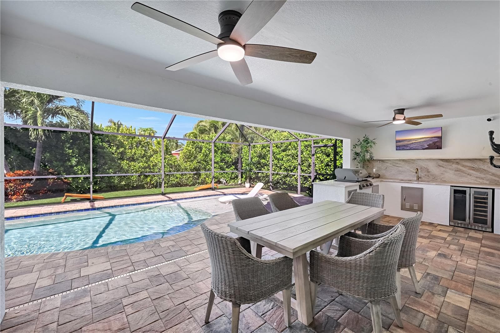 Sitting Area / Kitchen - 4934 AGUALINDA BLVD, CAPE CORAL