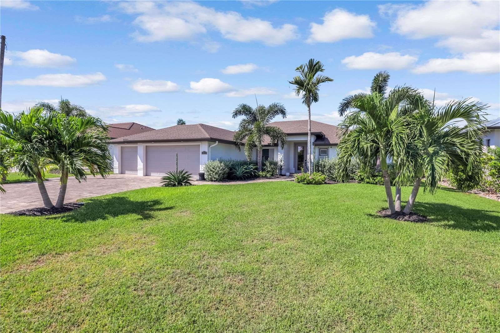 Single Family Residence at 4934 AGUALINDA BLVD, CAPE CORAL, photo 44 of 48