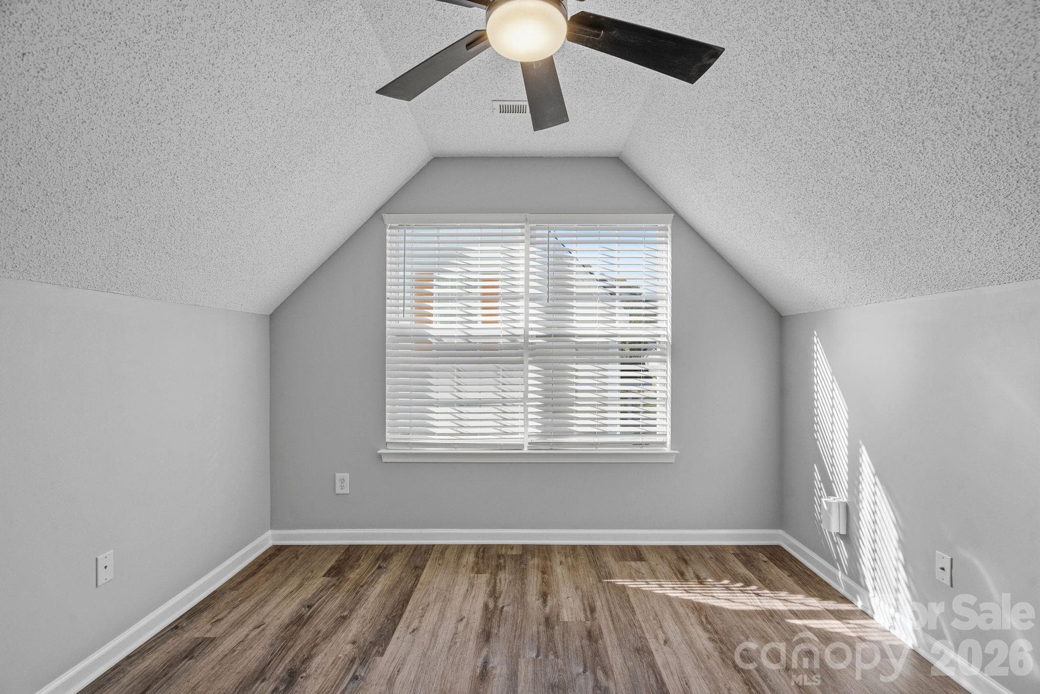 loft area upstairs - 130 Camforth Drive, Mooresville
