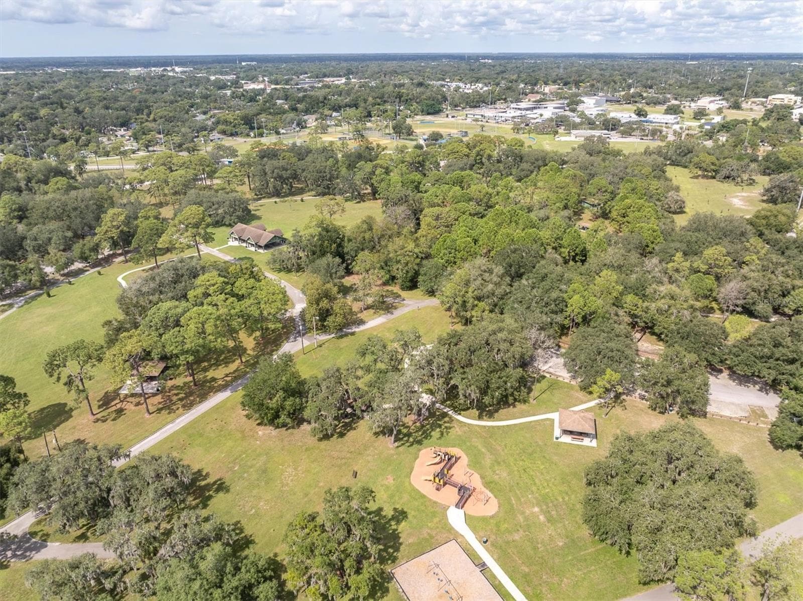Single Family Residence at 1906 BRUST AVE, TAMPA, photo 37 of 38