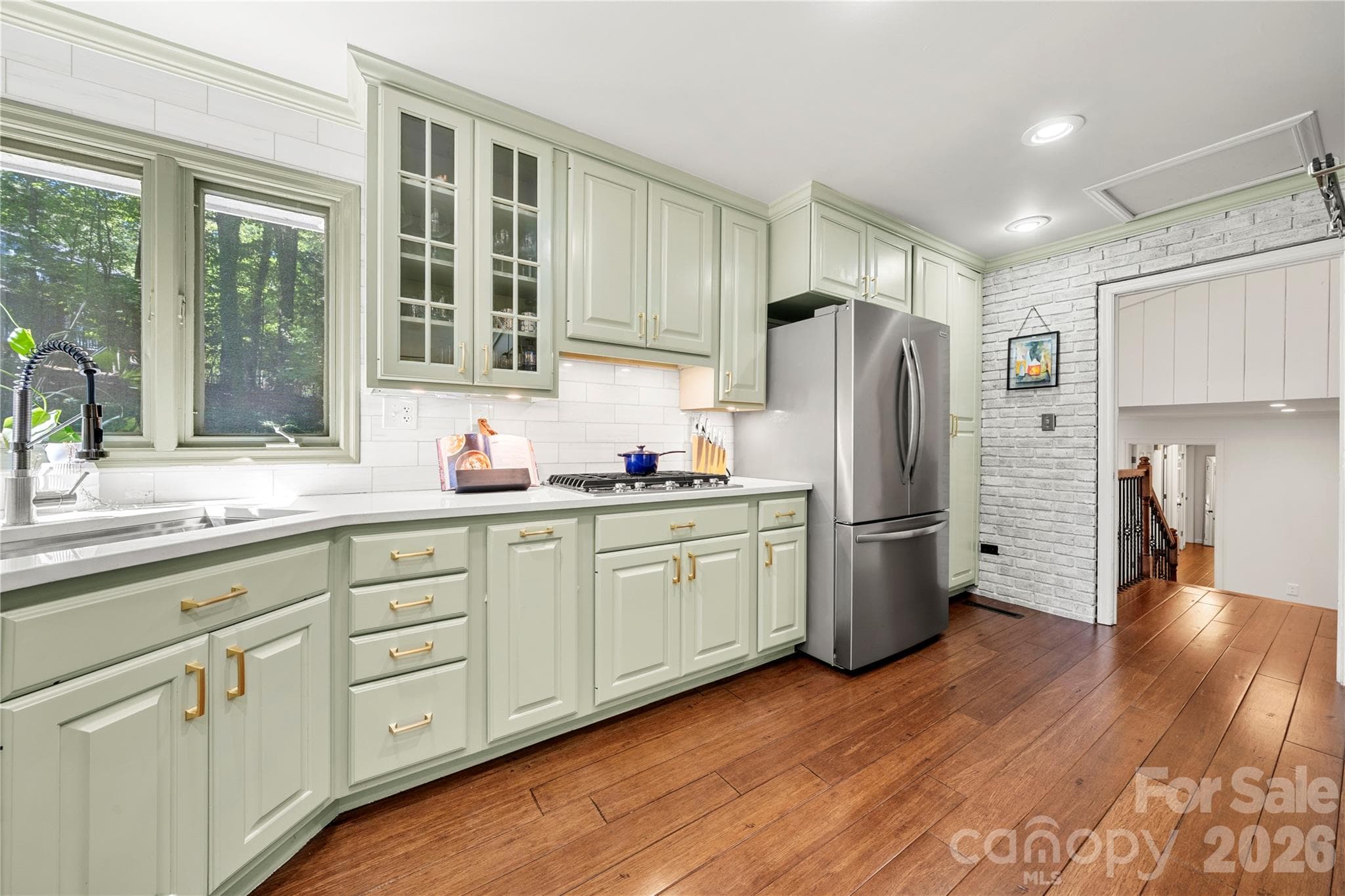 Single Family Residence at 6 Oakwood Court, Clover, photo 11 of 35