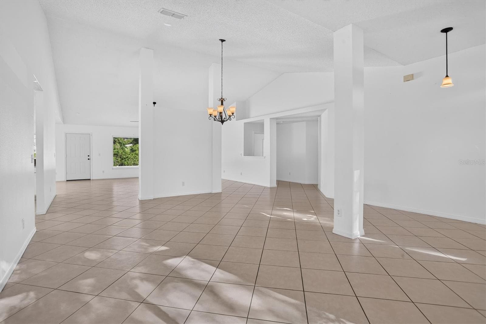 Single Family Residence at 1254 N RIDGE BLVD, CLERMONT, photo 9 of 44