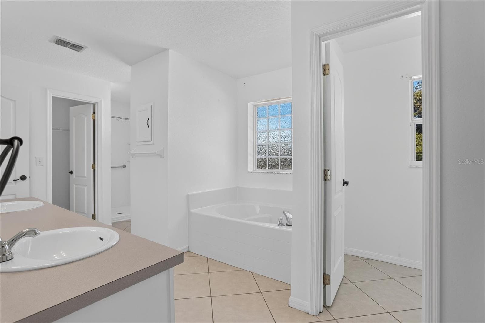 Single Family Residence at 1254 N RIDGE BLVD, CLERMONT, photo 34 of 44