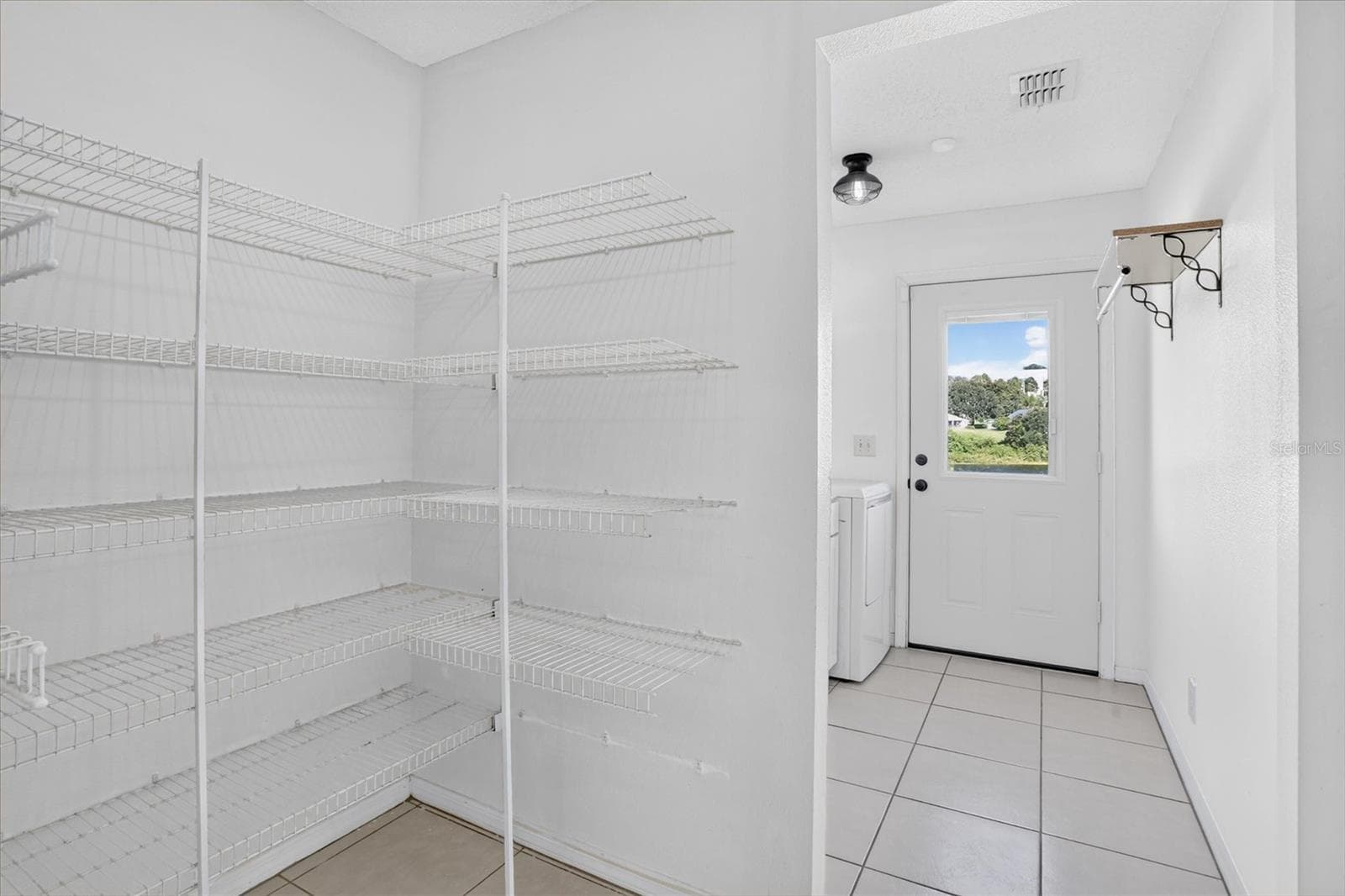 Single Family Residence at 1254 N RIDGE BLVD, CLERMONT, photo 39 of 44