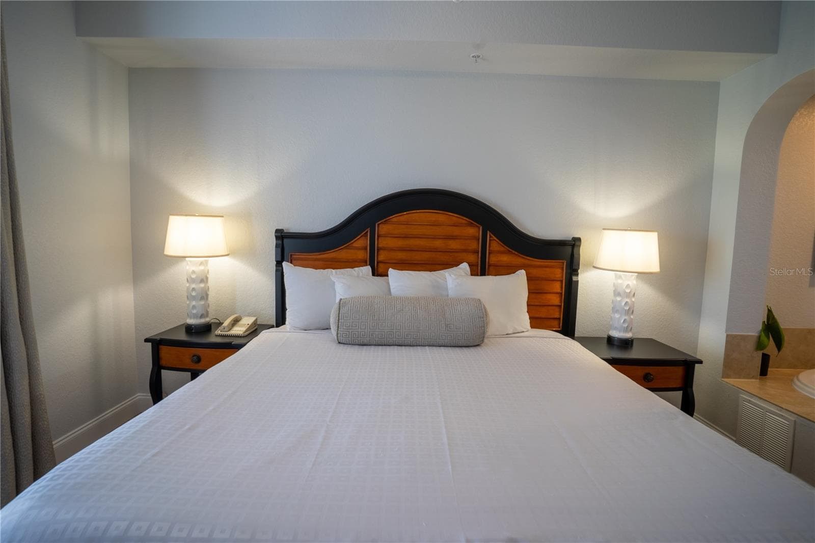 Condo - Hotel at 8125 RESORT VILLAGE DR #5903, ORLANDO, photo 16 of 44