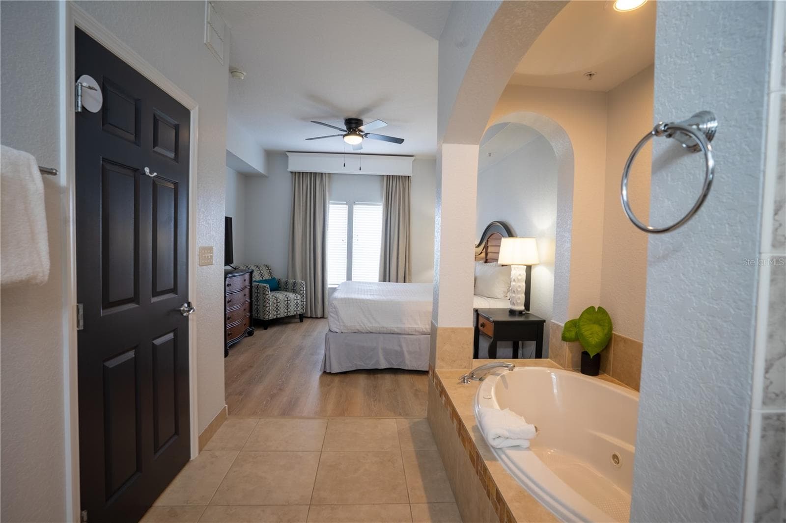 Condo - Hotel at 8125 RESORT VILLAGE DR #5903, ORLANDO, photo 19 of 44