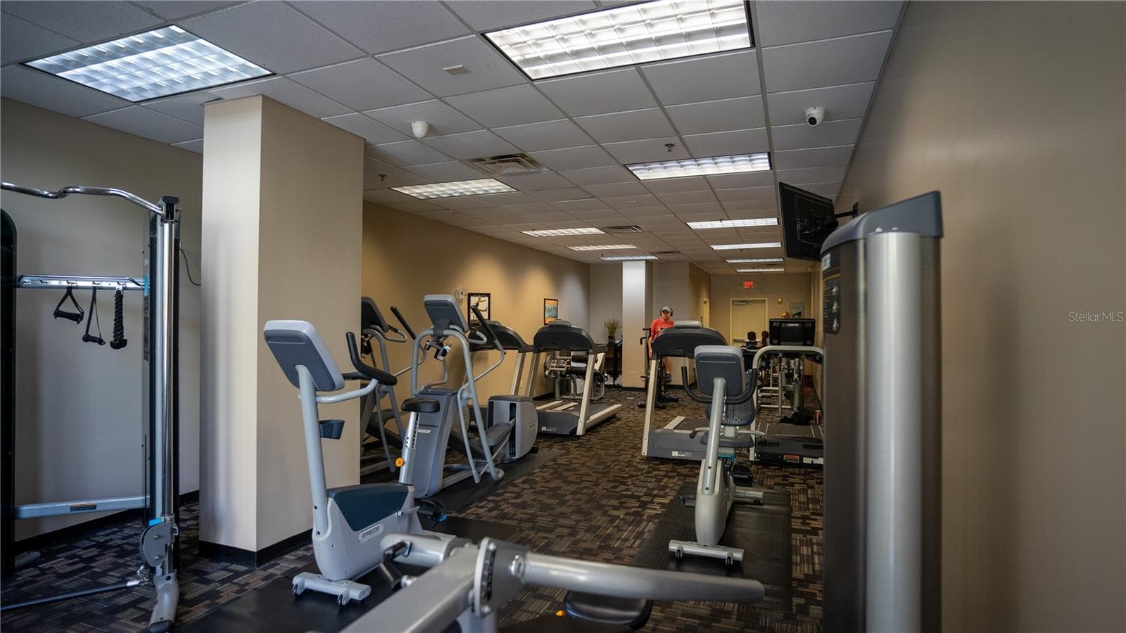 Condo - Hotel at 8125 RESORT VILLAGE DR #5903, ORLANDO, photo 32 of 44