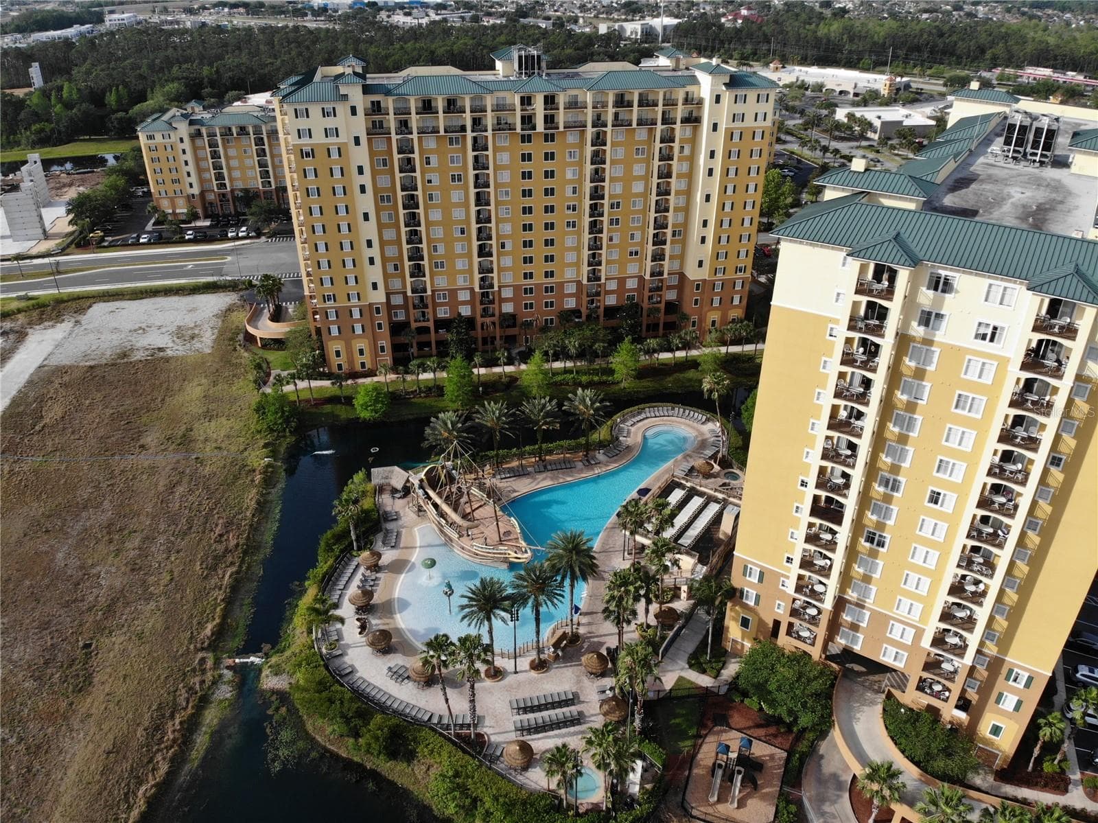 Condo - Hotel at 8125 RESORT VILLAGE DR #5903, ORLANDO, photo 38 of 44