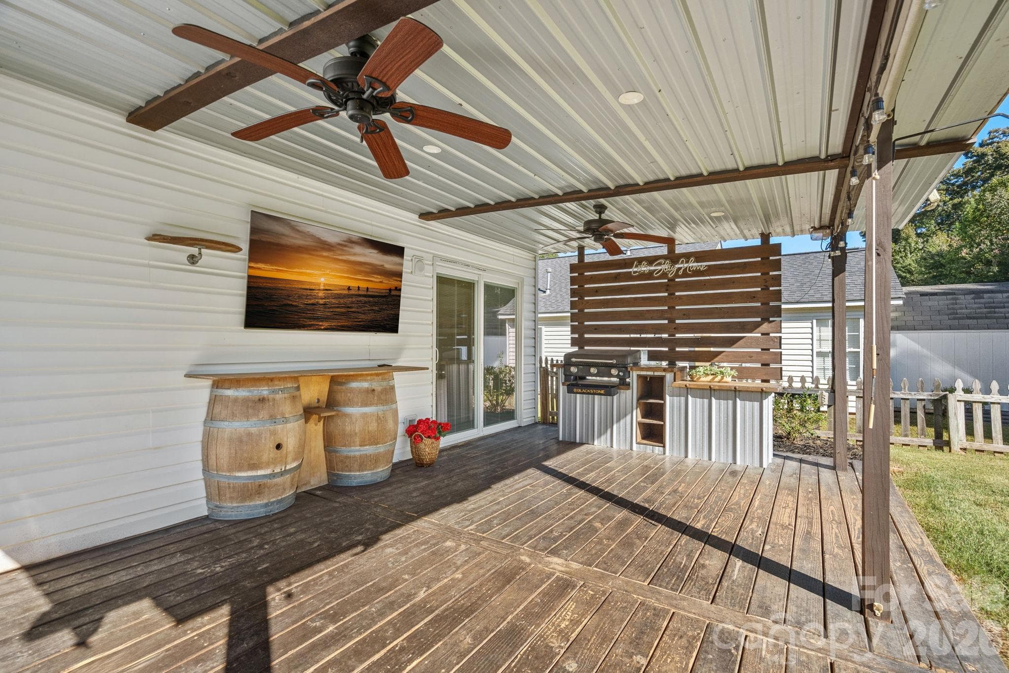 Back patio - 130 Camforth Drive, Mooresville