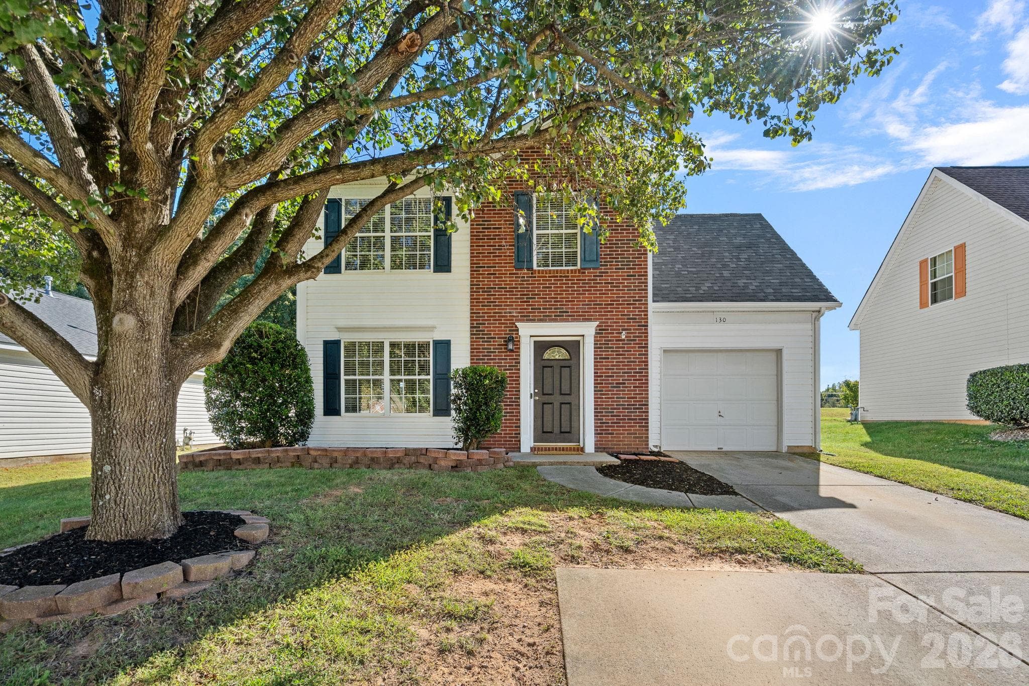 Front yard/house - 130 Camforth Drive, Mooresville
