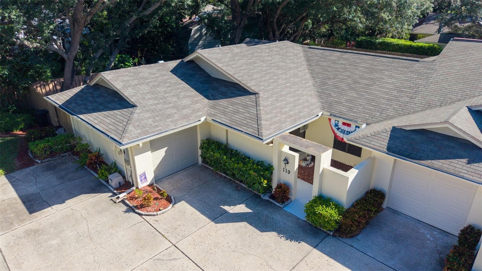 Villa at 119 PARKSIDE COLONY DR, TARPON SPRINGS, photo 3 of 76