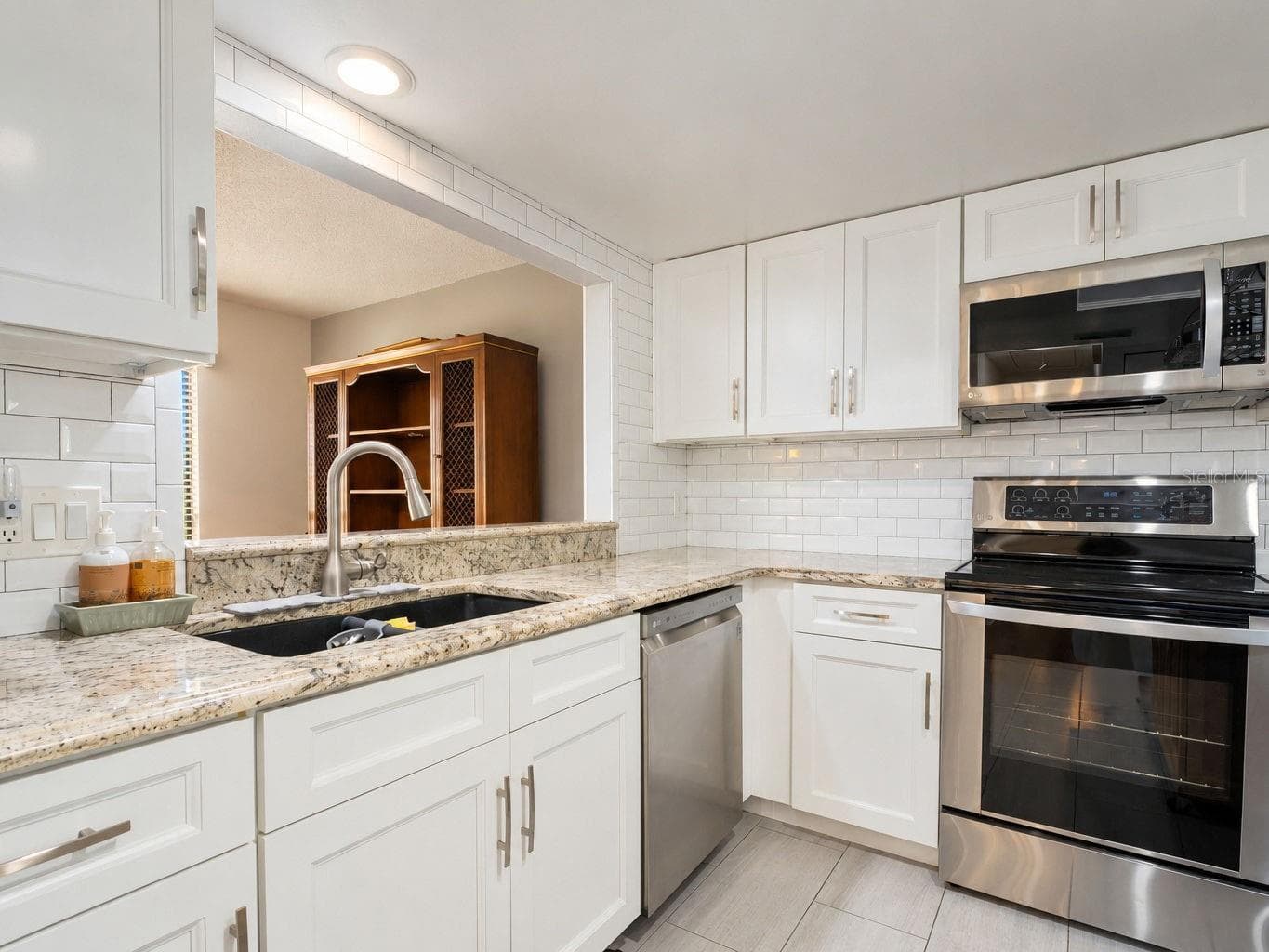 Villa at 119 PARKSIDE COLONY DR, TARPON SPRINGS, photo 21 of 76