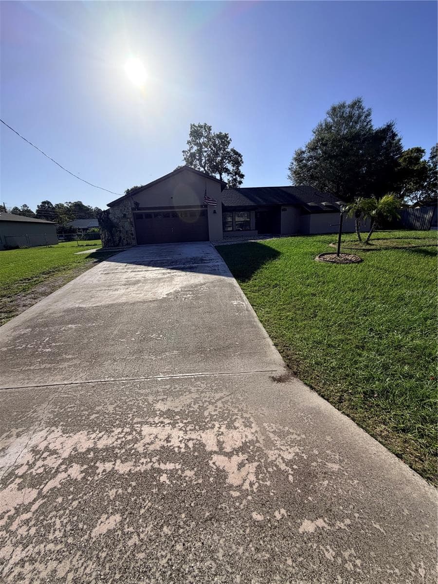 Single Family Residence at 8334 COLMA ST, SPRING HILL, photo 2 of 99