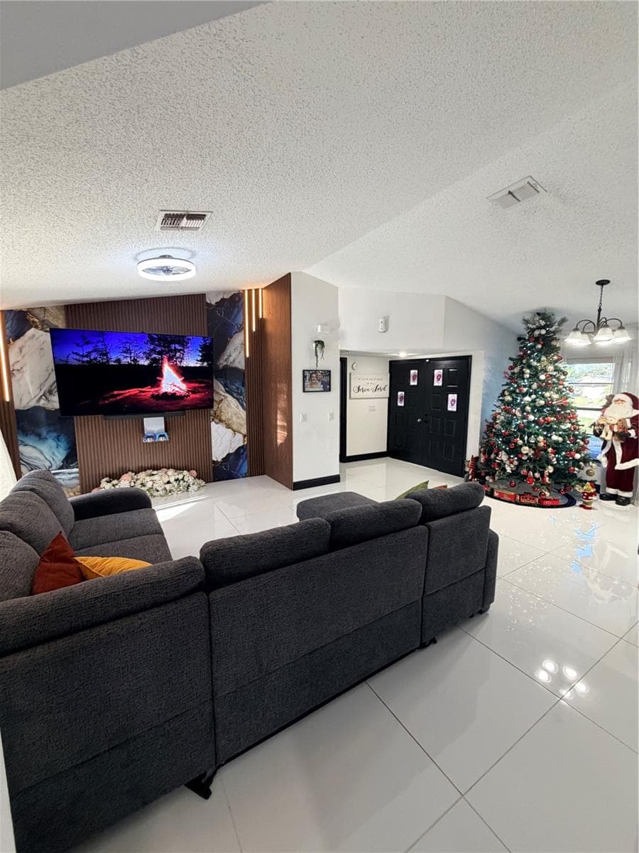 Single Family Residence at 8334 COLMA ST, SPRING HILL, photo 9 of 99