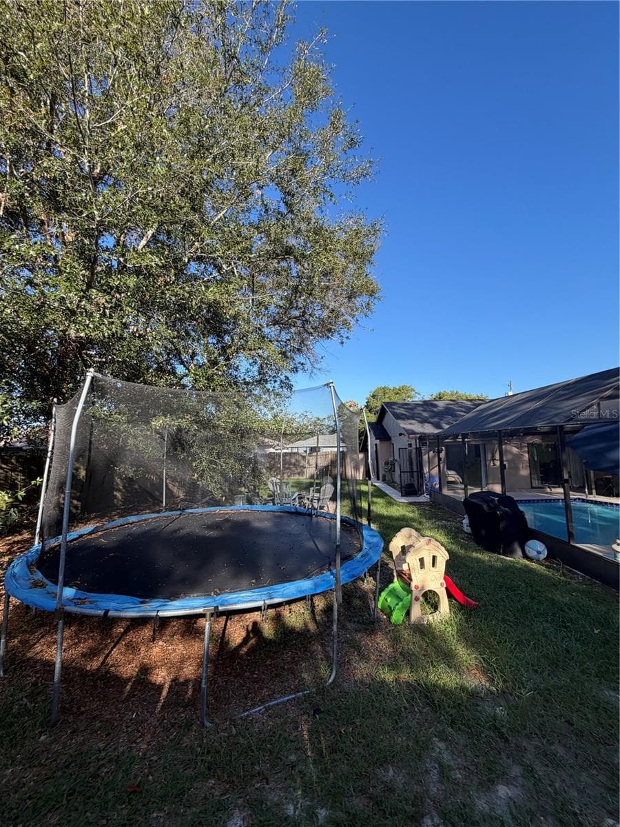 Single Family Residence at 8334 COLMA ST, SPRING HILL, photo 73 of 99