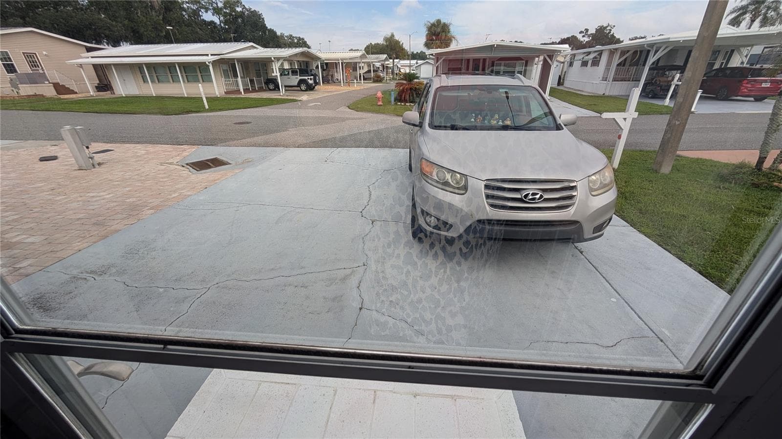 PAVED DRIVEWAY - 207 CITRUS RIDGE DR, DAVENPORT