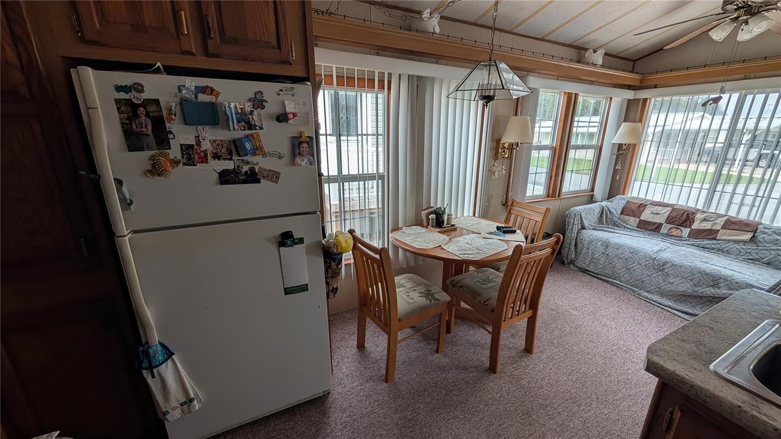 DINETTE IN KITCHEN - 207 CITRUS RIDGE DR, DAVENPORT