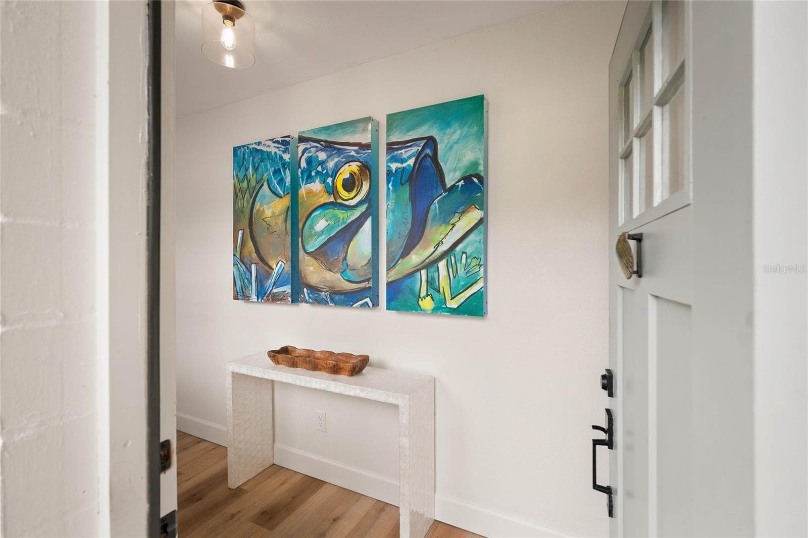 perfect entry space - 556 OLIVER DR, NEW SMYRNA BEACH