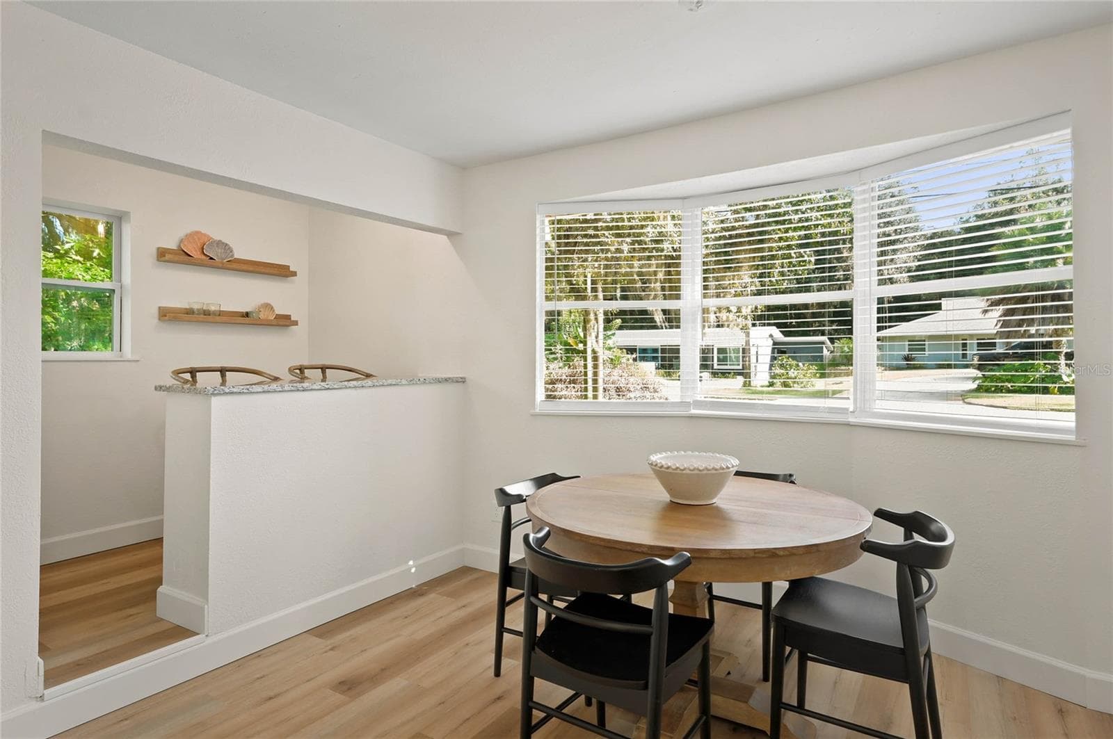 bonus dinette/pantry/office space in kitchen - 556 OLIVER DR, NEW SMYRNA BEACH