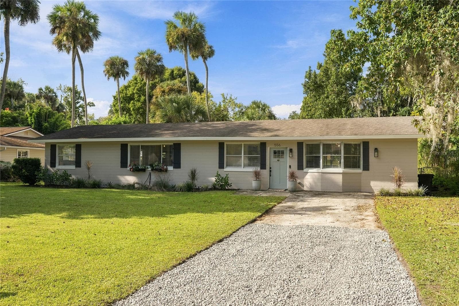 front, nice driveway space - 556 OLIVER DR, NEW SMYRNA BEACH