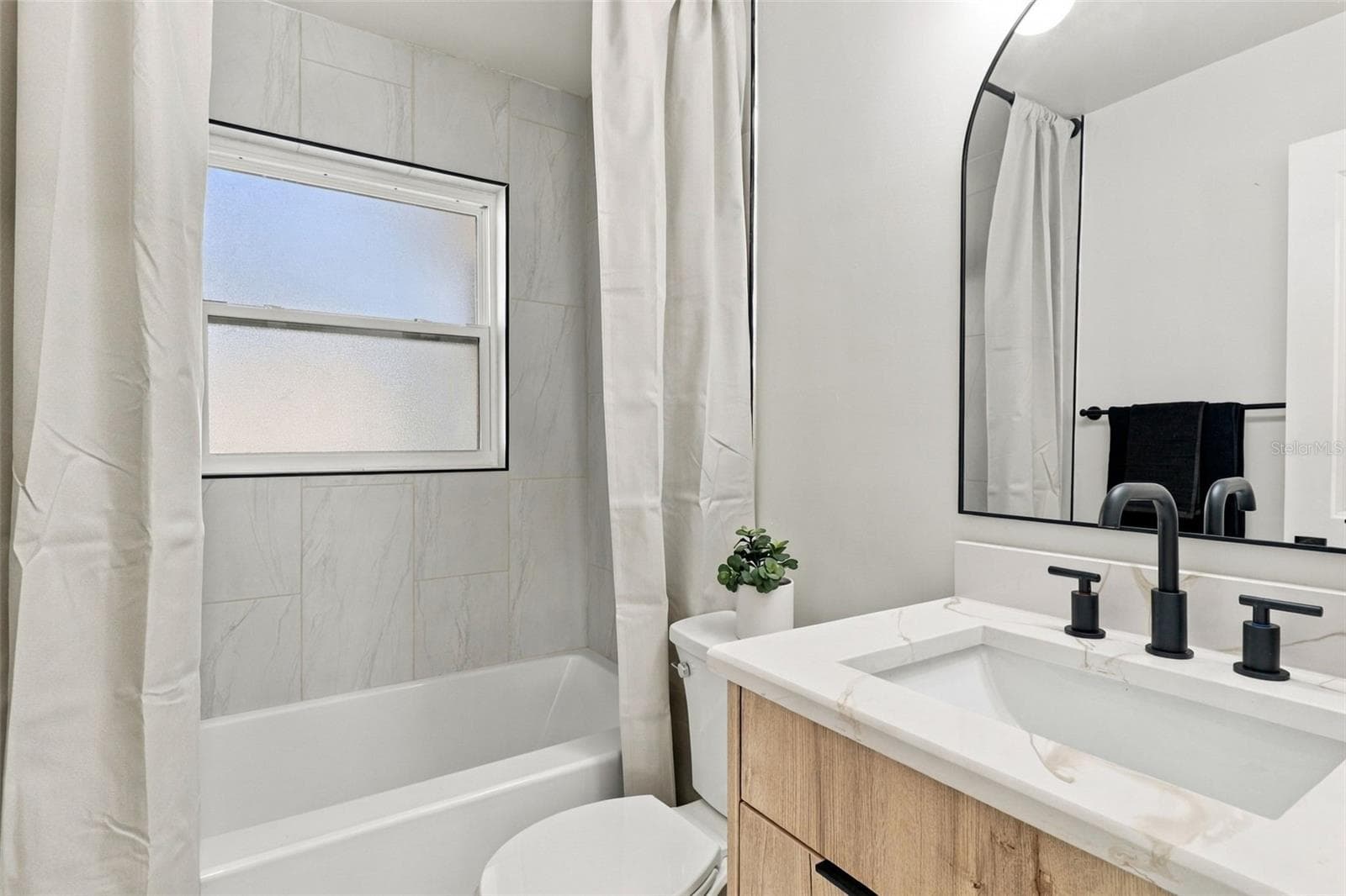 Primary Bathroom - 11218 116TH ST, SEMINOLE