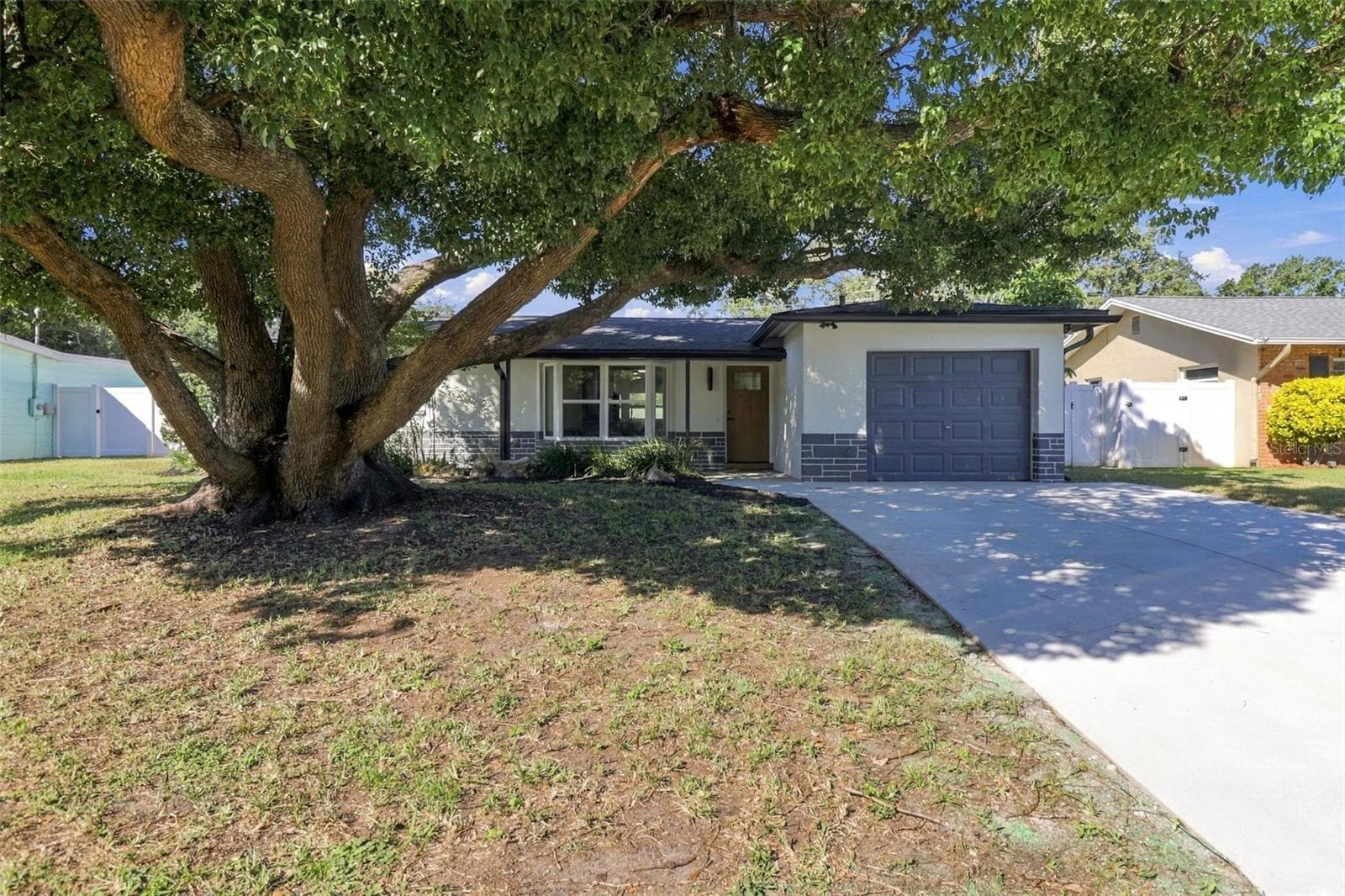 Schedule your showing today!! - 11218 116TH ST, SEMINOLE