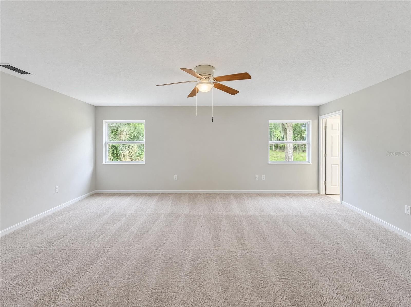 Single Family Residence at 2474 MALLOW OAK CT, APOPKA, photo 4 of 24