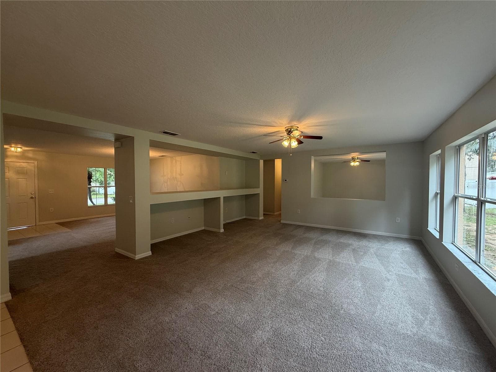 Single Family Residence at 2474 MALLOW OAK CT, APOPKA, photo 6 of 24