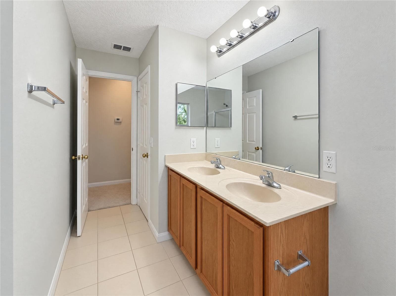 Single Family Residence at 2474 MALLOW OAK CT, APOPKA, photo 20 of 24