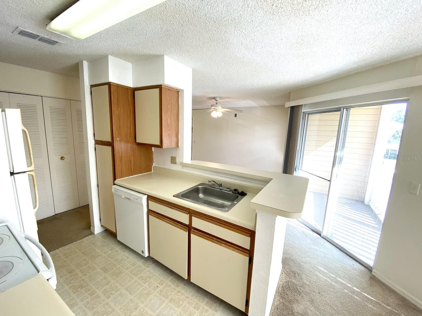 Condominium at 1083 S HIAWASSEE RD #623, ORLANDO, photo 11 of 25