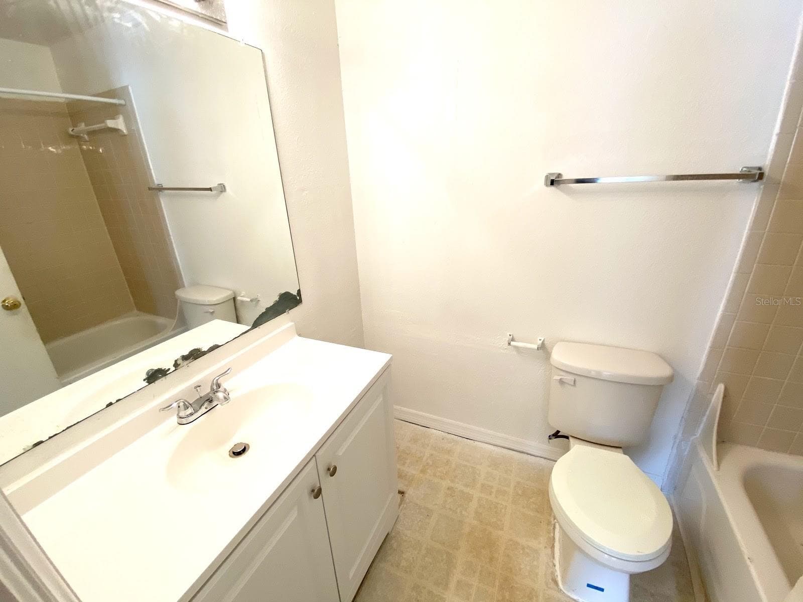 Condominium at 1083 S HIAWASSEE RD #623, ORLANDO, photo 16 of 25