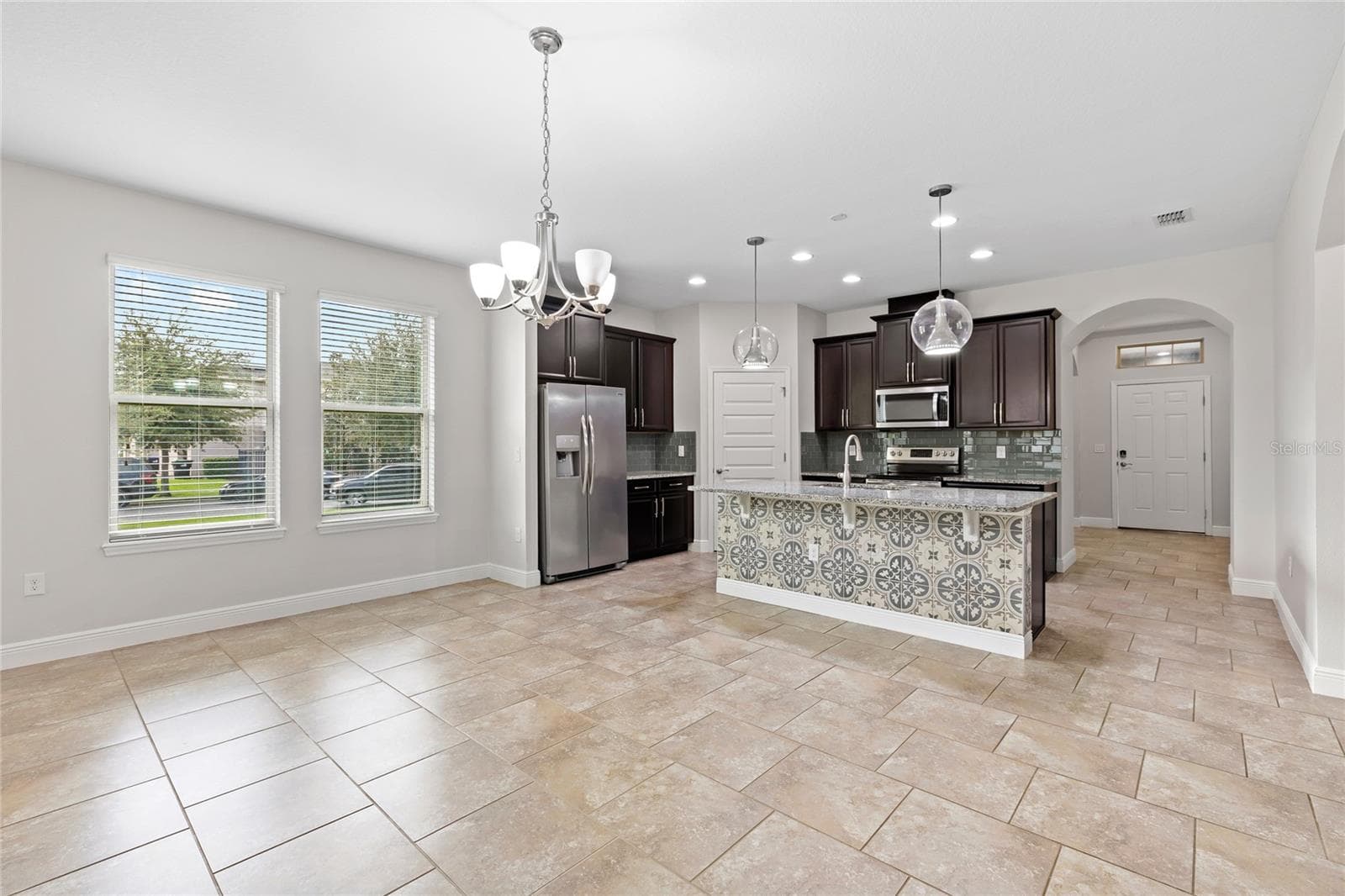 Single Family Residence at 10097 BEACH PORT DR, WINTER GARDEN, photo 10 of 35