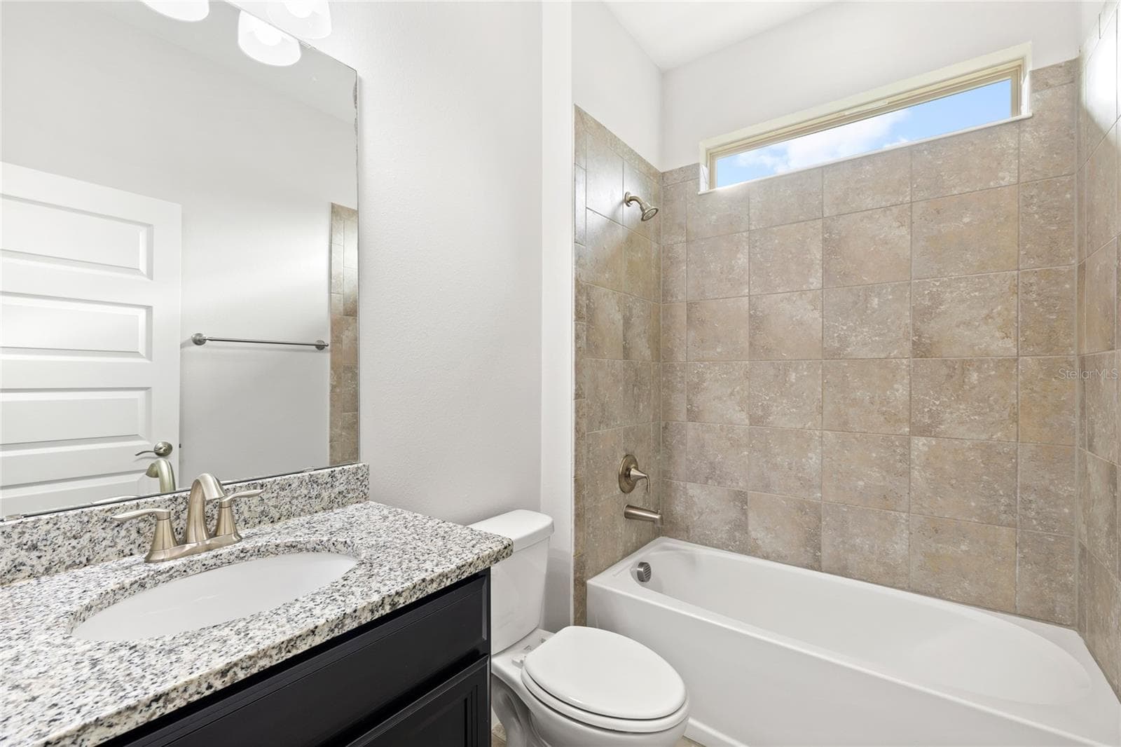 Single Family Residence at 10097 BEACH PORT DR, WINTER GARDEN, photo 18 of 35