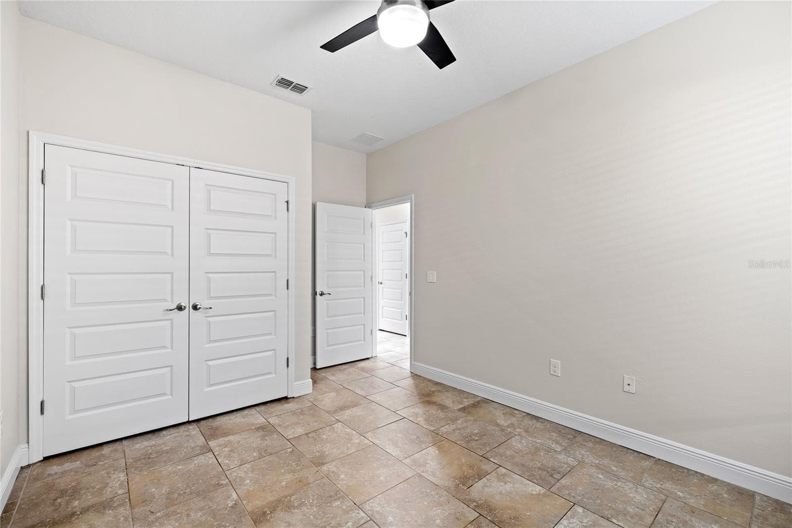 Single Family Residence at 10097 BEACH PORT DR, WINTER GARDEN, photo 19 of 35