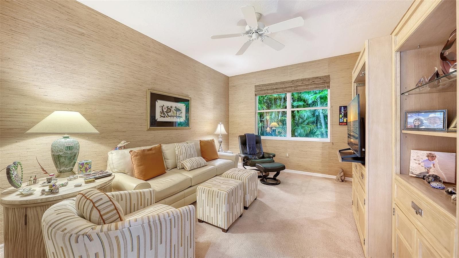 Single Family Residence at 6609 PEBBLE BEACH WAY, LAKEWOOD RANCH, photo 11 of 58