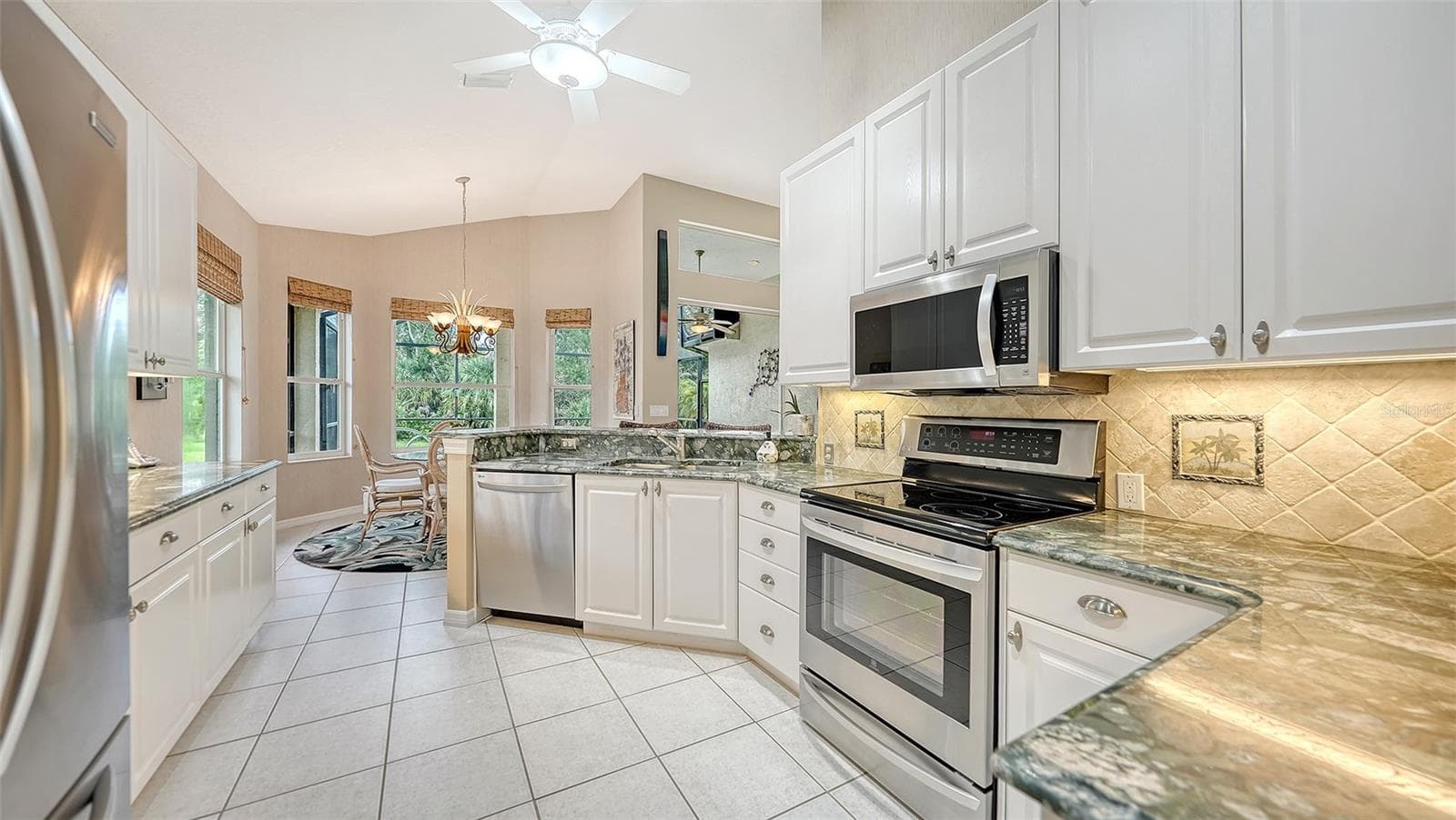 Single Family Residence at 6609 PEBBLE BEACH WAY, LAKEWOOD RANCH, photo 15 of 58