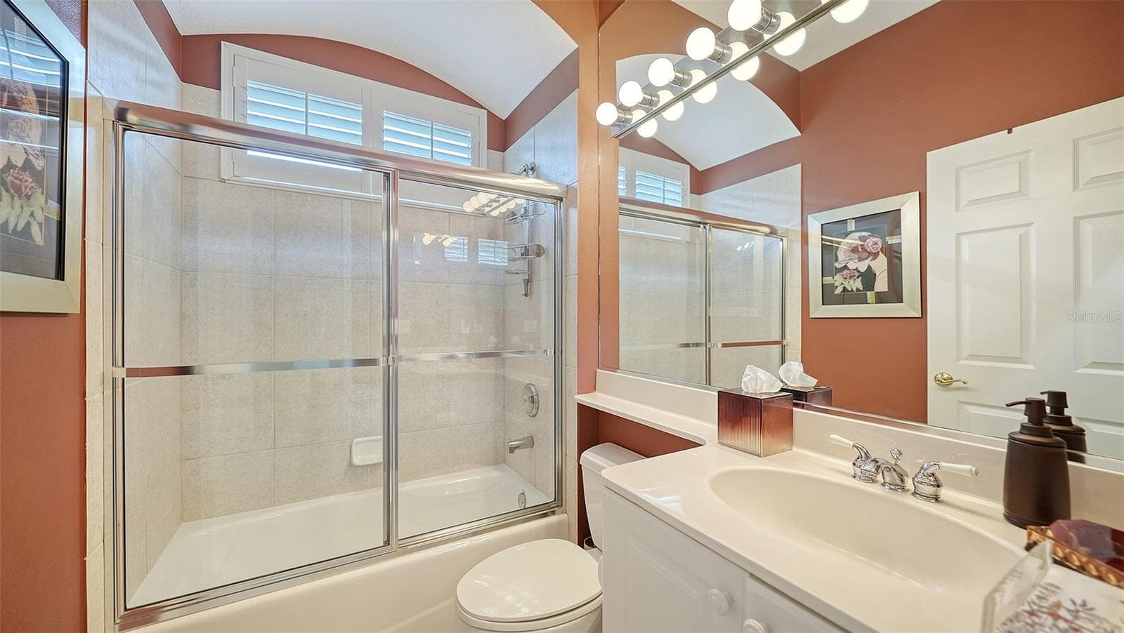 Single Family Residence at 6609 PEBBLE BEACH WAY, LAKEWOOD RANCH, photo 28 of 58