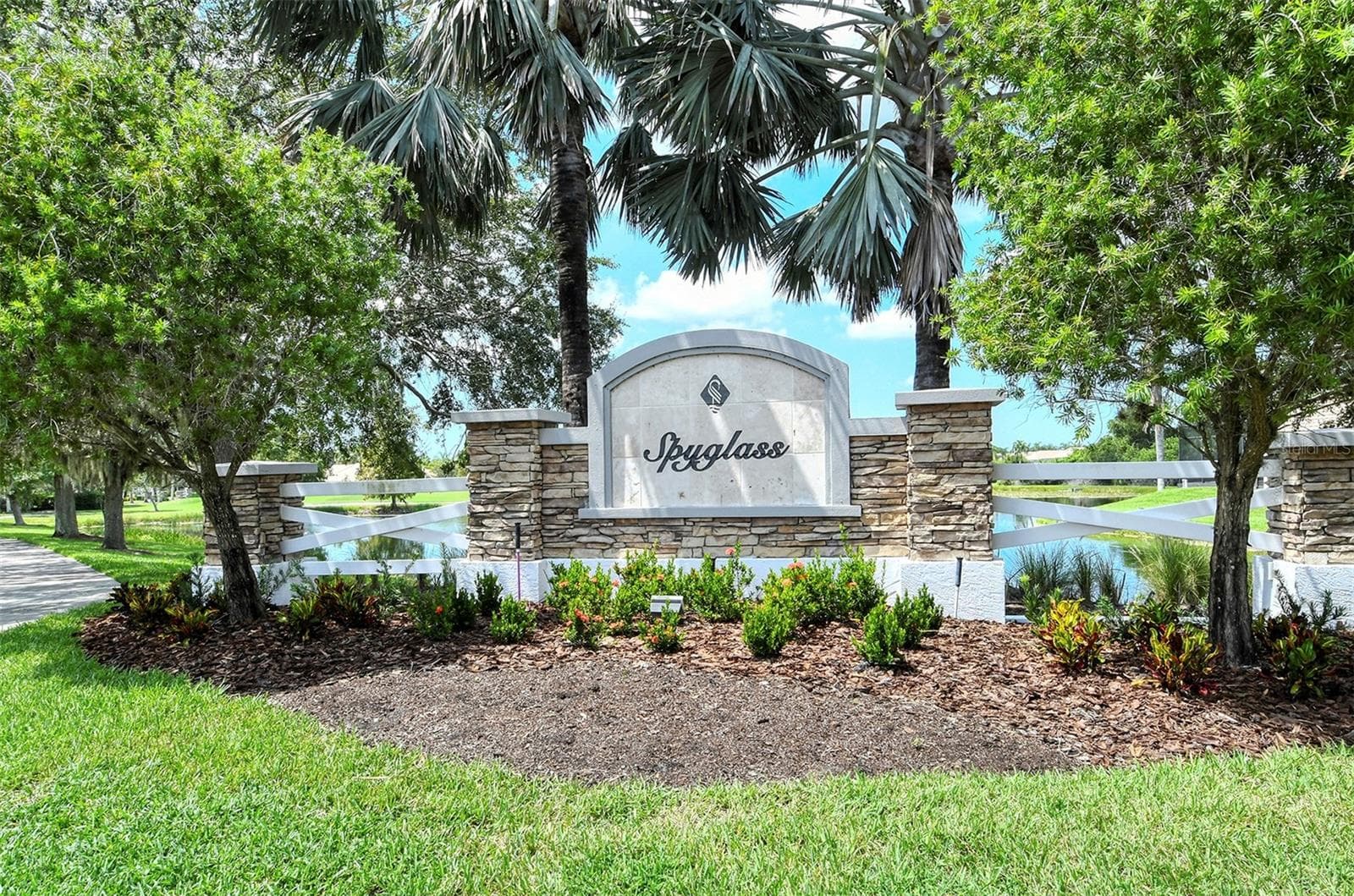 Single Family Residence at 6609 PEBBLE BEACH WAY, LAKEWOOD RANCH, photo 44 of 58