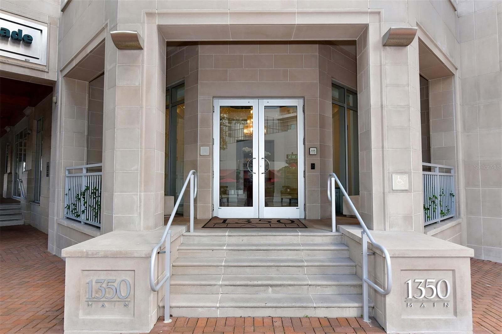 Condominium at 1350 MAIN ST #1409, SARASOTA, photo 27 of 35