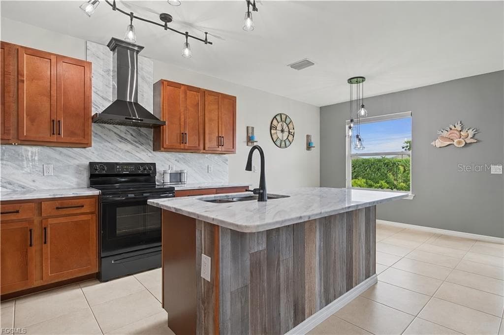 Single Family Residence at 3451 MANATI CT, CAPE CORAL, photo 27 of 97