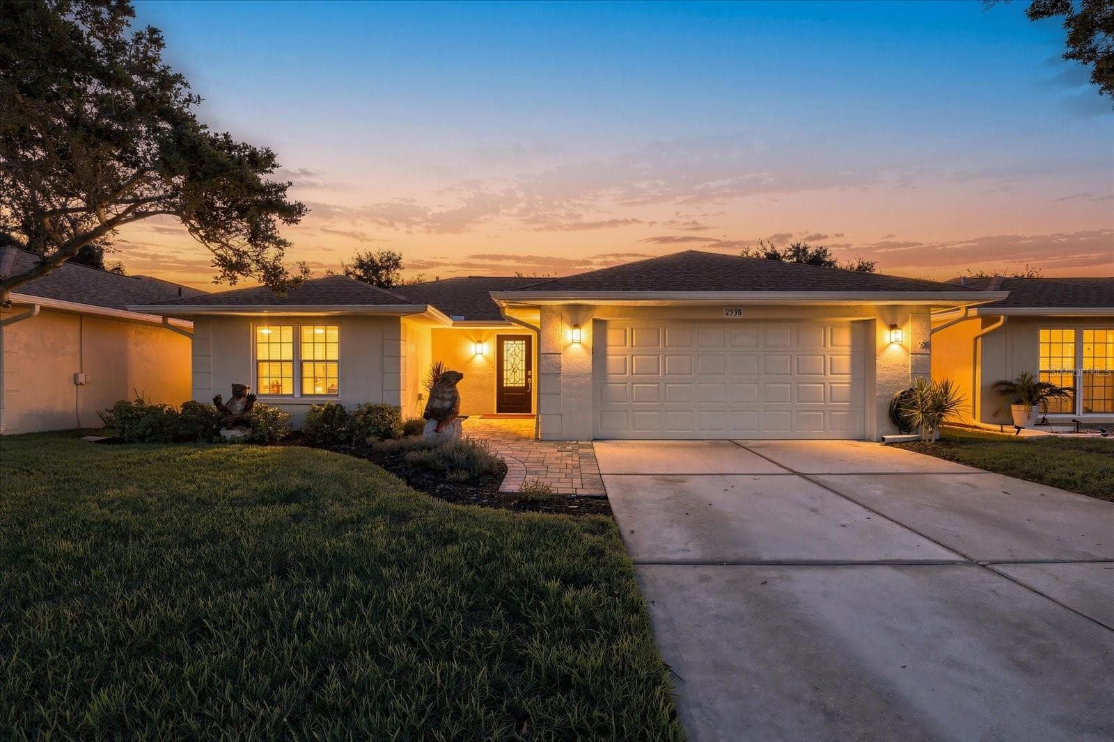 Single Family Residence at 2335 HERON CIR, CLEARWATER, photo 2 of 27