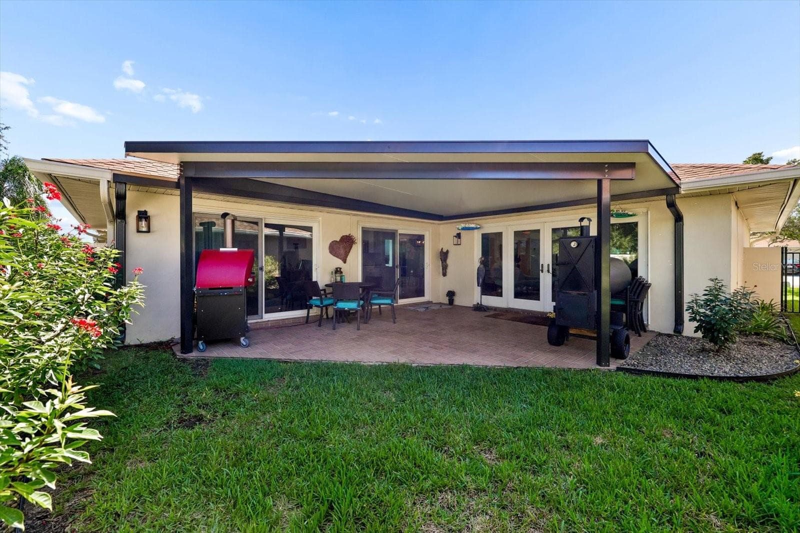 Single Family Residence at 2335 HERON CIR, CLEARWATER, photo 21 of 27
