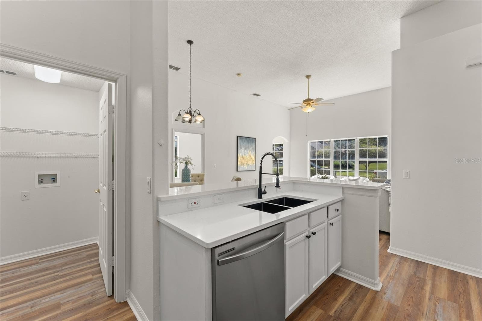 Townhouse at 1807 ISLAND WALK DR, ORLANDO, photo 13 of 34