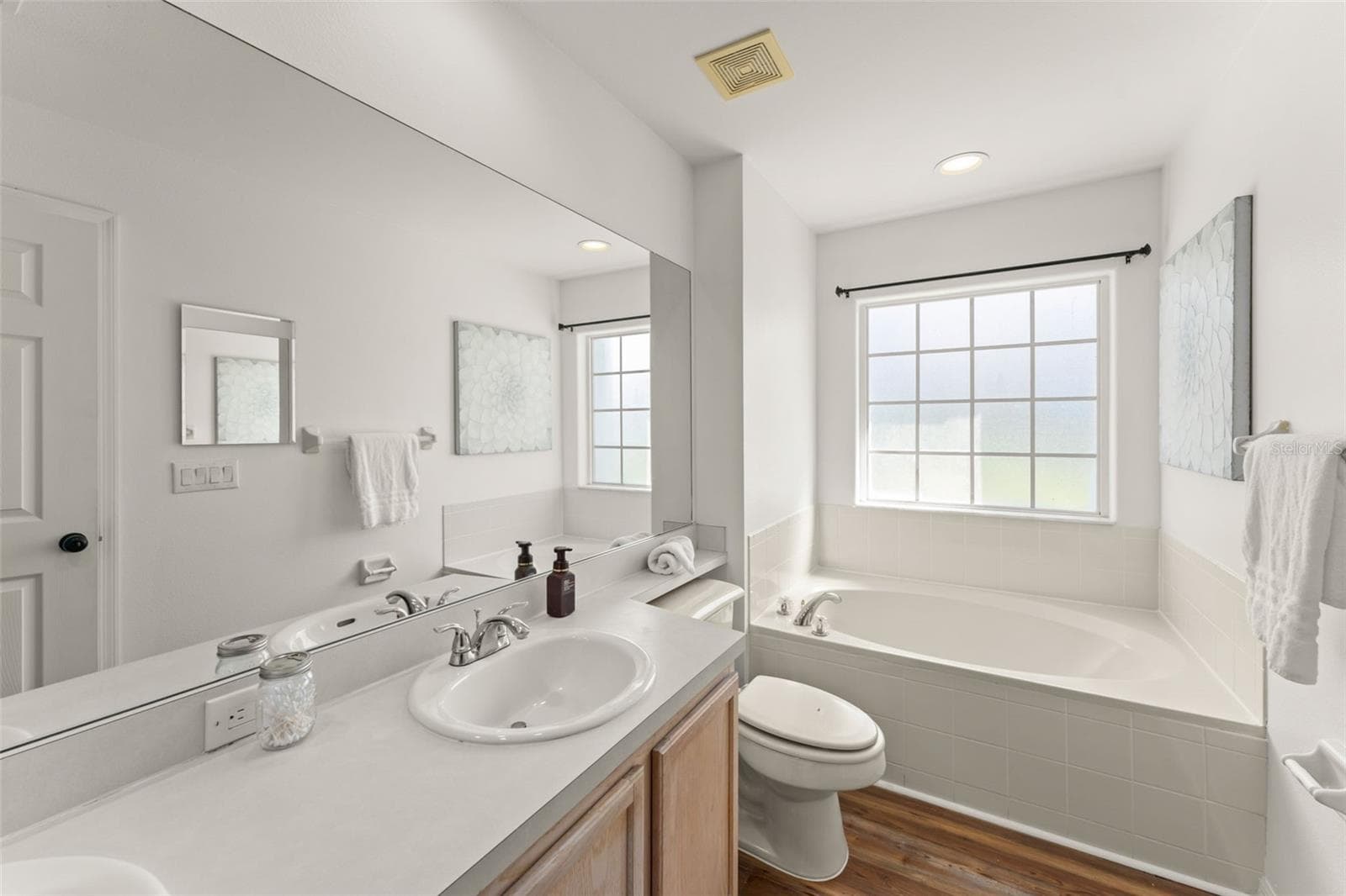 Townhouse at 1807 ISLAND WALK DR, ORLANDO, photo 21 of 34