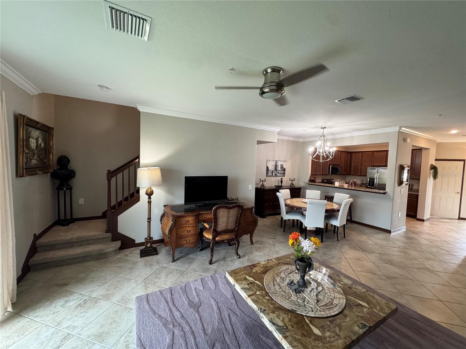 Townhouse at 20448 LAGENTE CIR, VENICE, photo 6 of 47